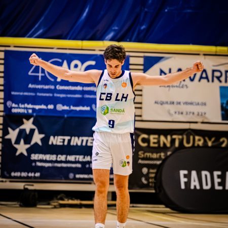 vs ES Castell-324